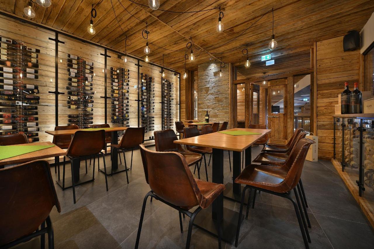 Alpen Resort Bivio 리비뇨 외부 사진