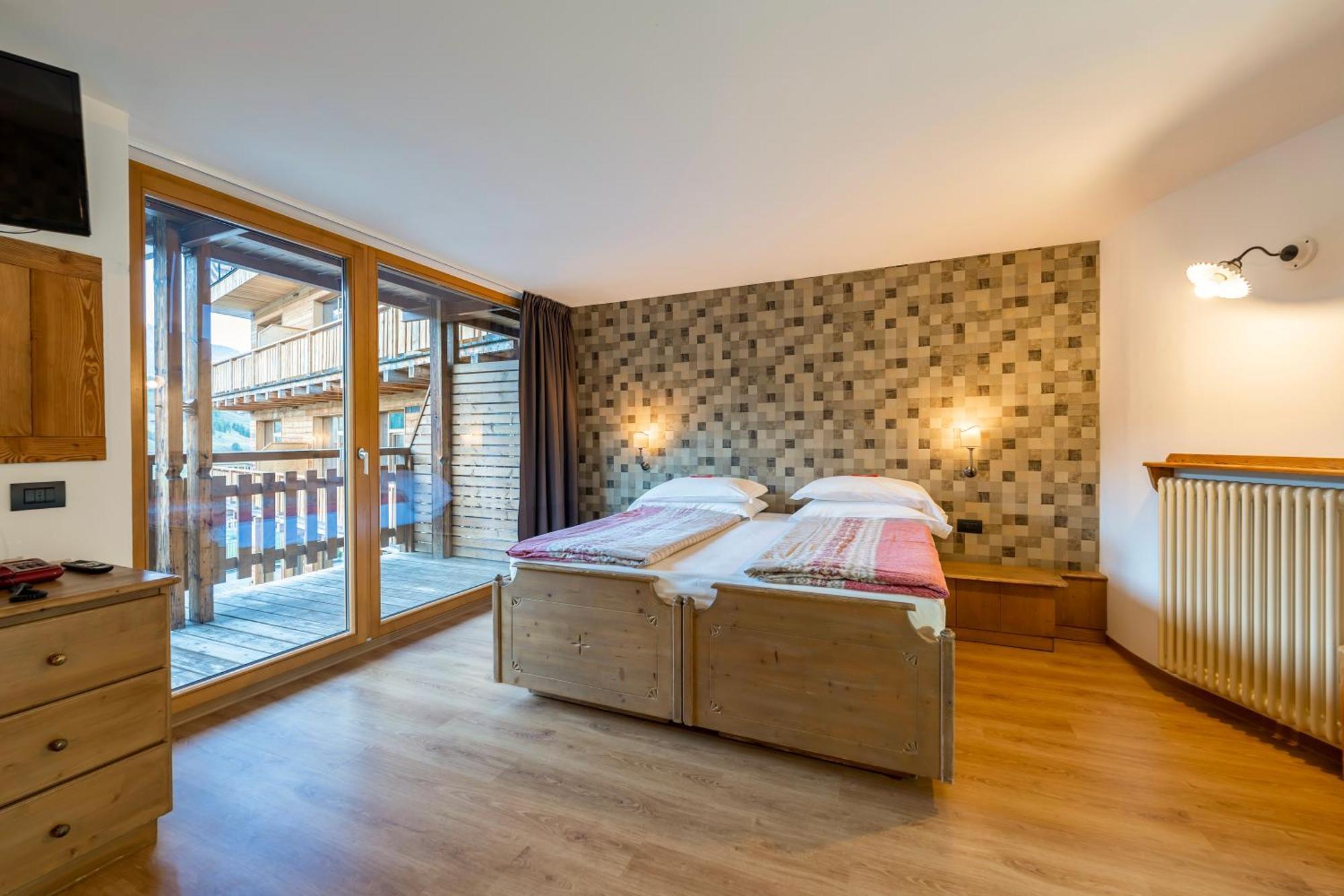 Alpen Resort Bivio 리비뇨 외부 사진